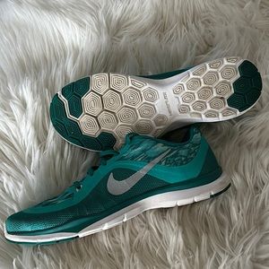 Nike shoes